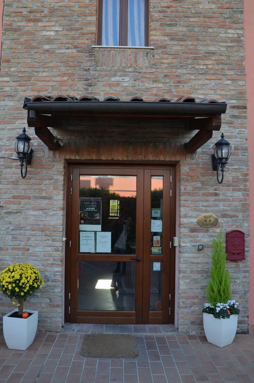 Hotel Le Corti Pitstop Ferrara Luaran gambar