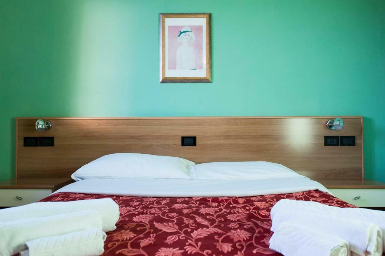 Hotel Le Corti Pitstop Ferrara Luaran gambar