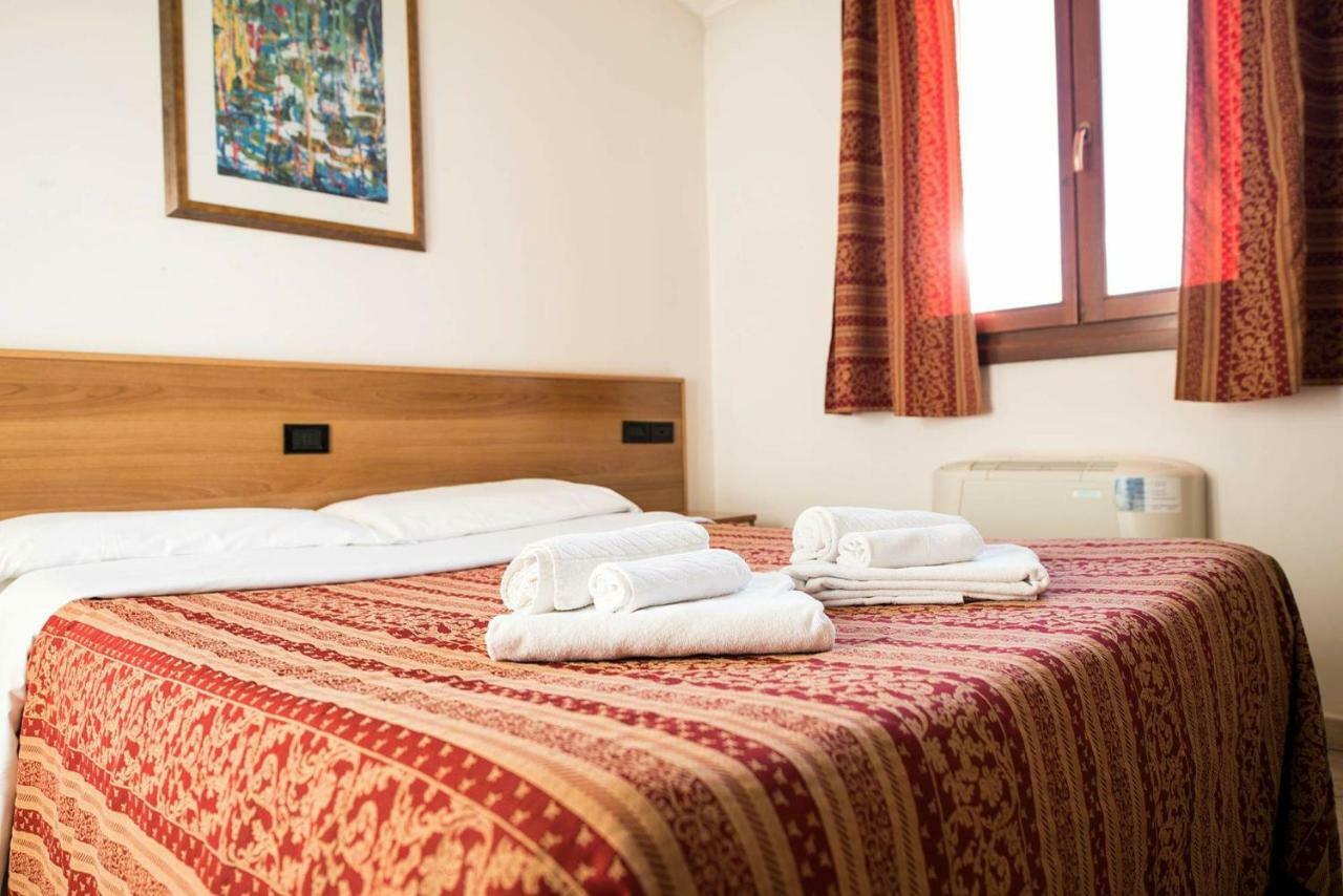Hotel Le Corti Pitstop Ferrara Luaran gambar